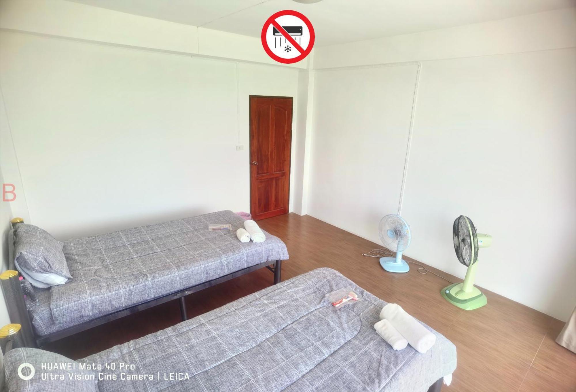 Yyk Hostel 24H Ban Khlong Krang Exteriér fotografie